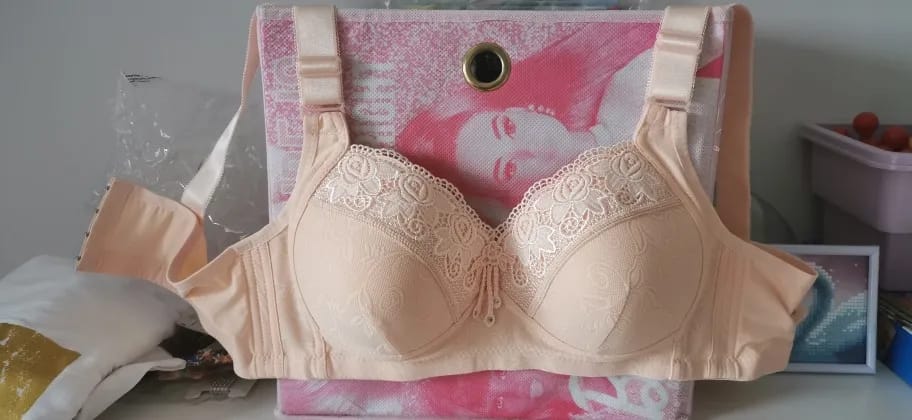 Customer photo review of ProFitBra™ | Elegant en ondersteunend | 1+1 GRATIS