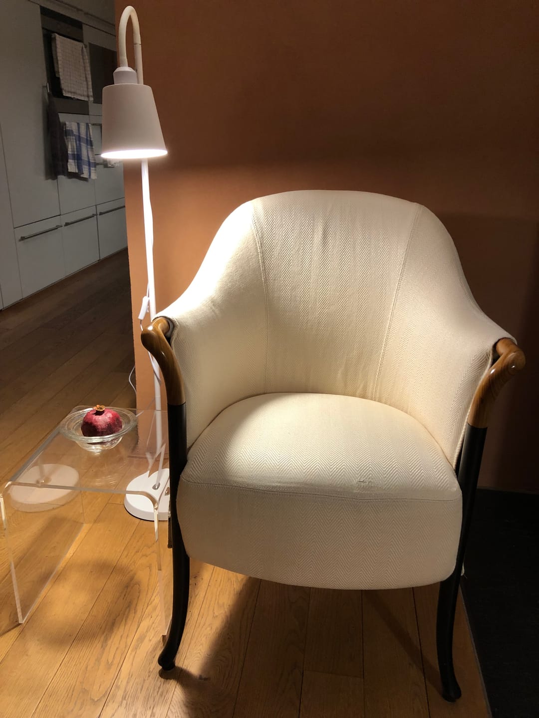 Customer photo review of Skandinavische Stehlampe | Minimalistisches Licht mit Holz & Metall