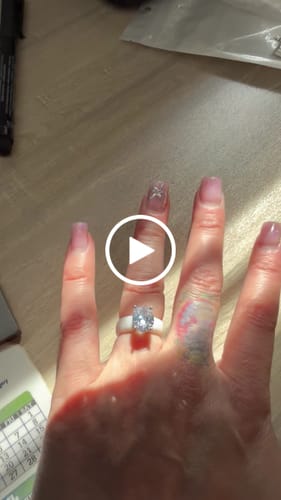Customer video review of Silicone Ring – 11×8 mm Oval Cut CZ | Patent-Pending Design - GlowStone Collection