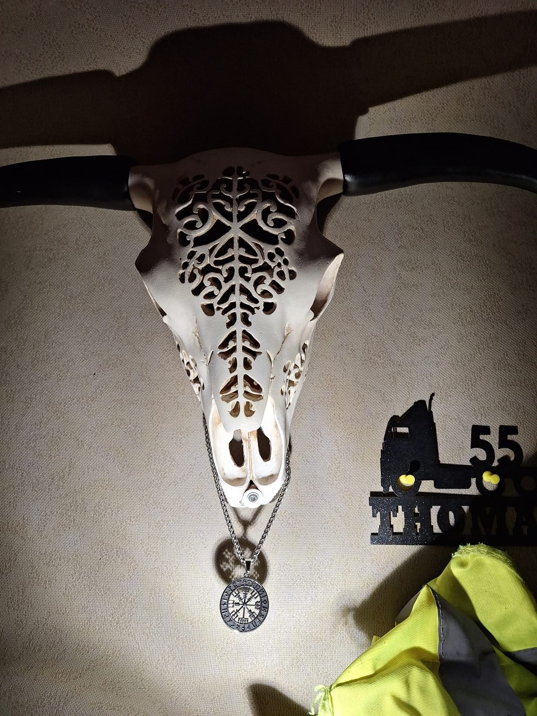 Customer photo review of Vegvísir Necklace