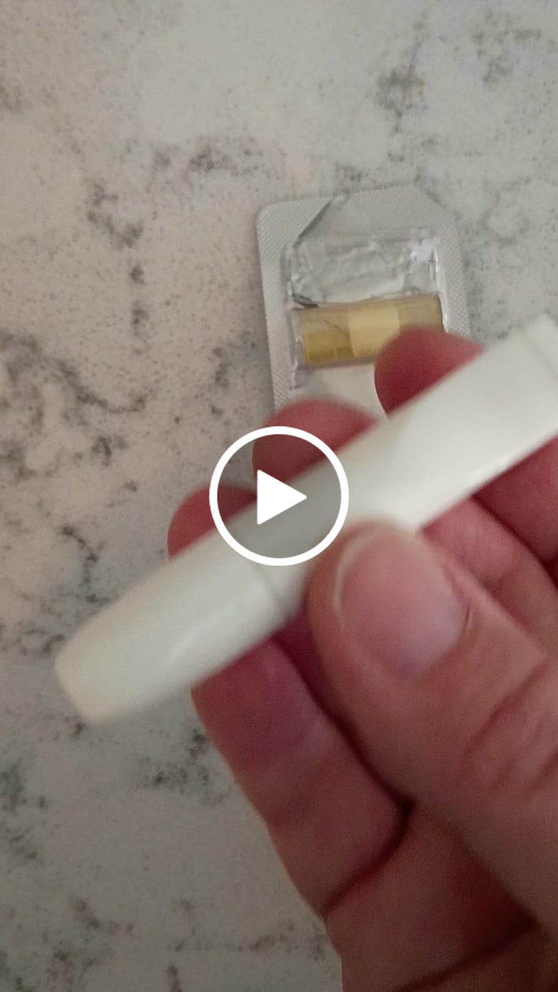 Customer video review of Nicorette Inhalator 15mg 20 Cartridges