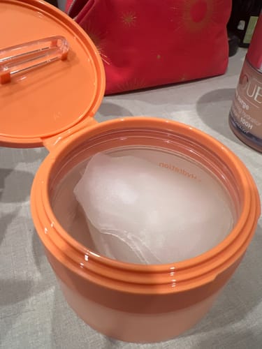 Customer photo review of Deep Hydration Collagen Toner Pad