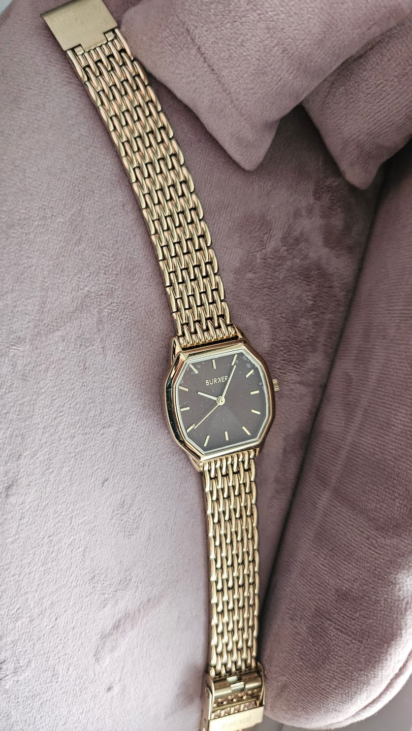 Customer photo review of Julia Gold Brown