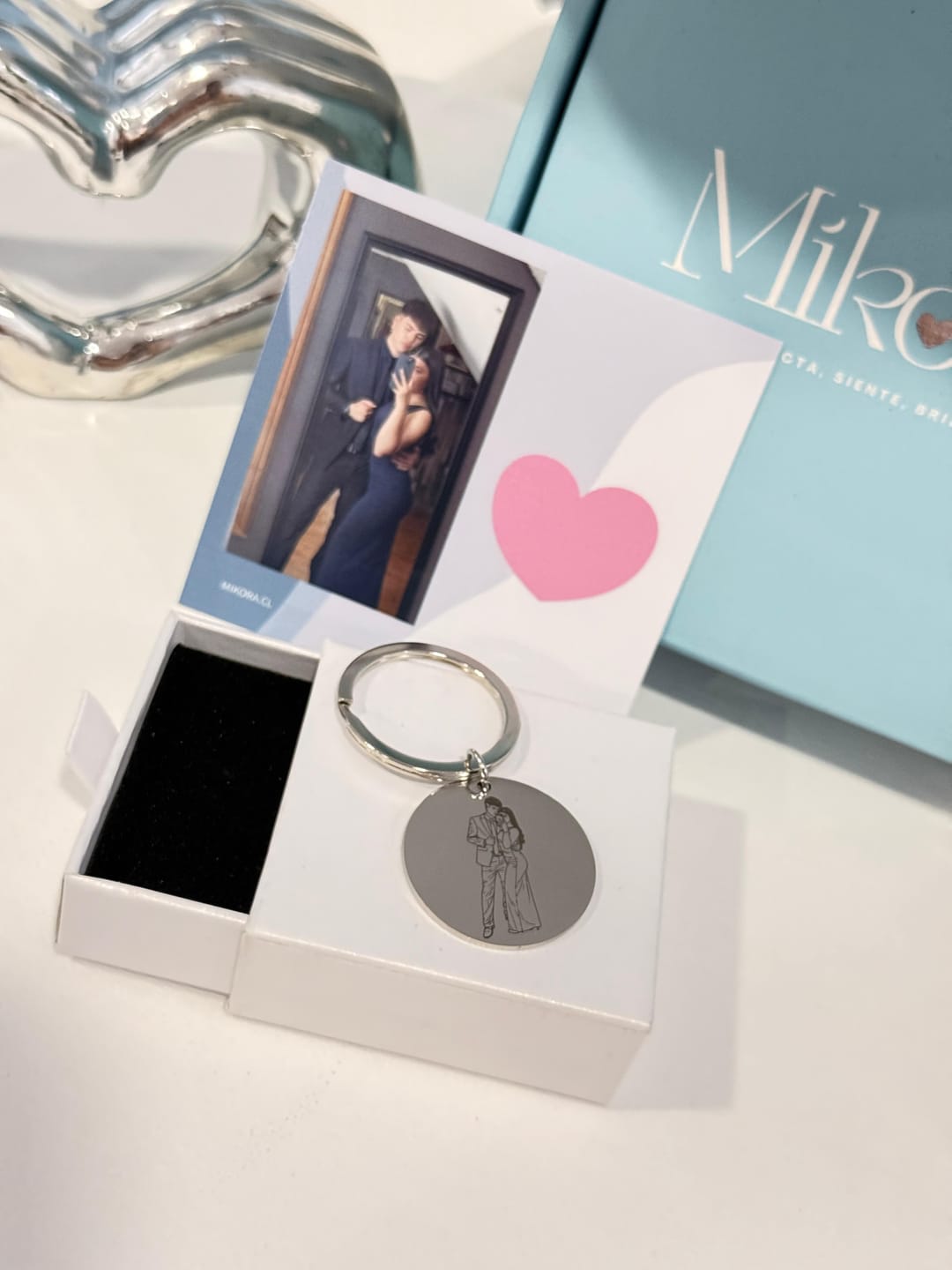 Customer photo review of Collar con Grabado + Cajita + Foto Polaroid de Regalo 🎁 | La huella del amor eterno ✨