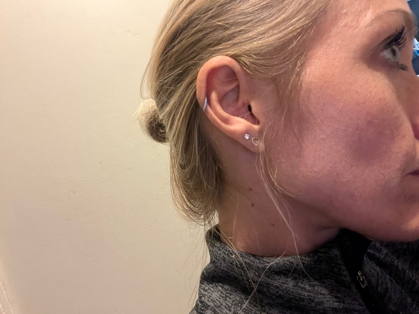 Customer photo review of Eternity Pavé Clicker Silver