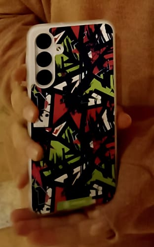 Customer photo review of Coque design GRAPHIQUE 03 VIOLET VERT - TEAMCOQUES