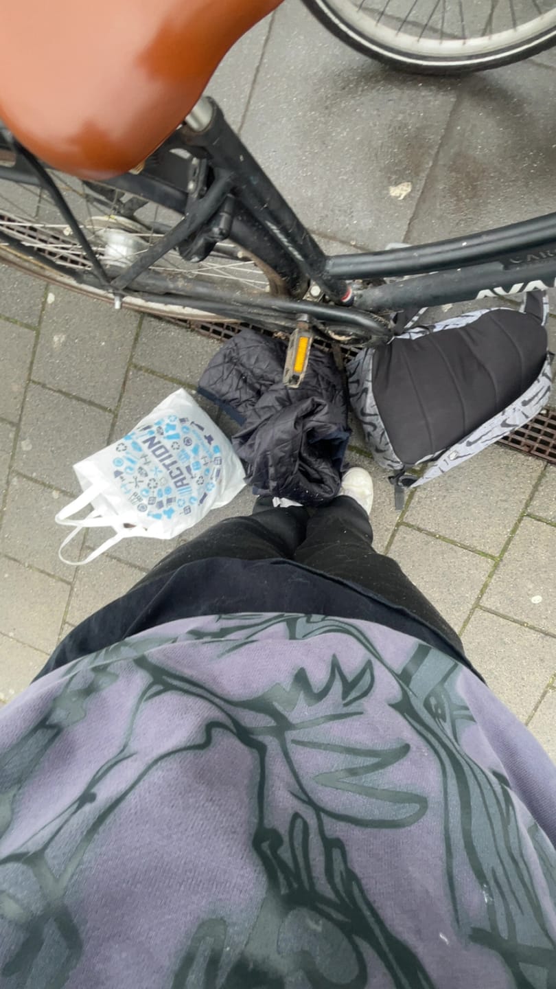 Customer photo review of Special Gift $35 Mystery Box【1 Piece Mystery Hoodie】