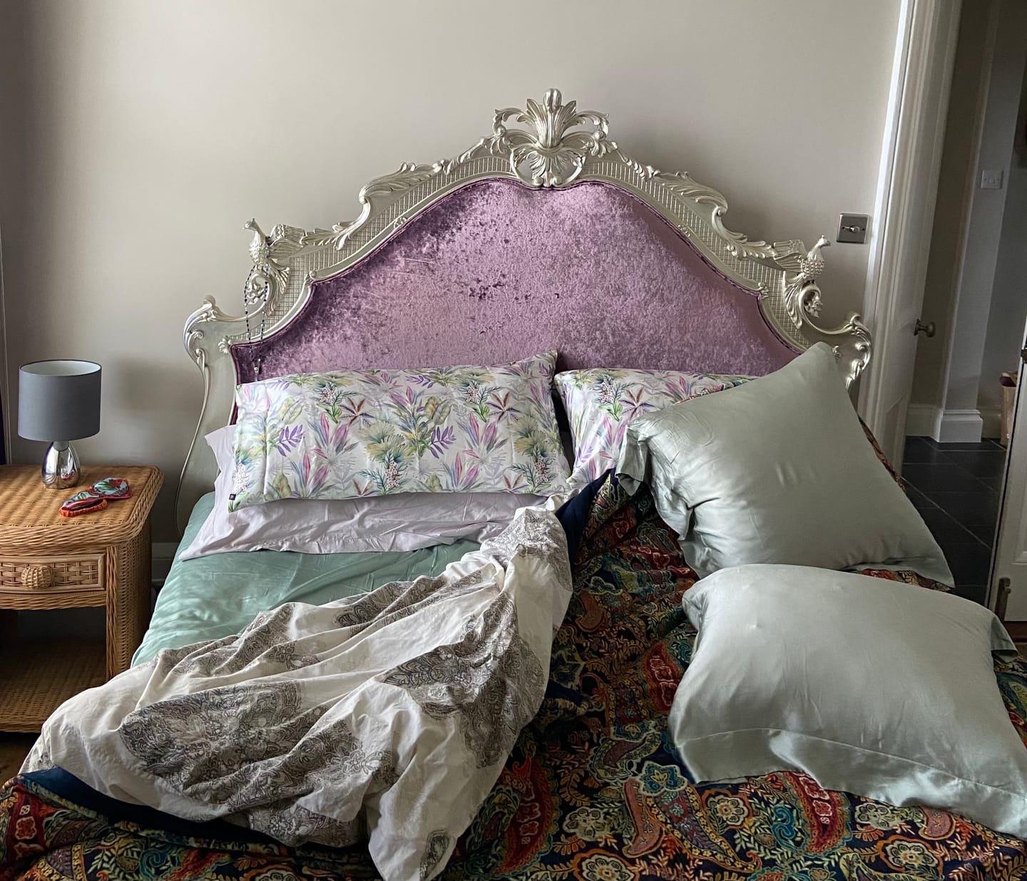 Customer photo review of Iridescent Garden Pure Silk Pillowcase