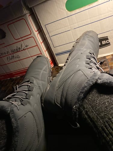 Customer photo review of Caspar Pro - Non-slip & Water-Resistant Winter Barefoot Shoe (Men)