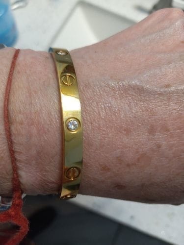 Customer photo review of LOVE BRACELET 6.1MM 4 DIAMONDS