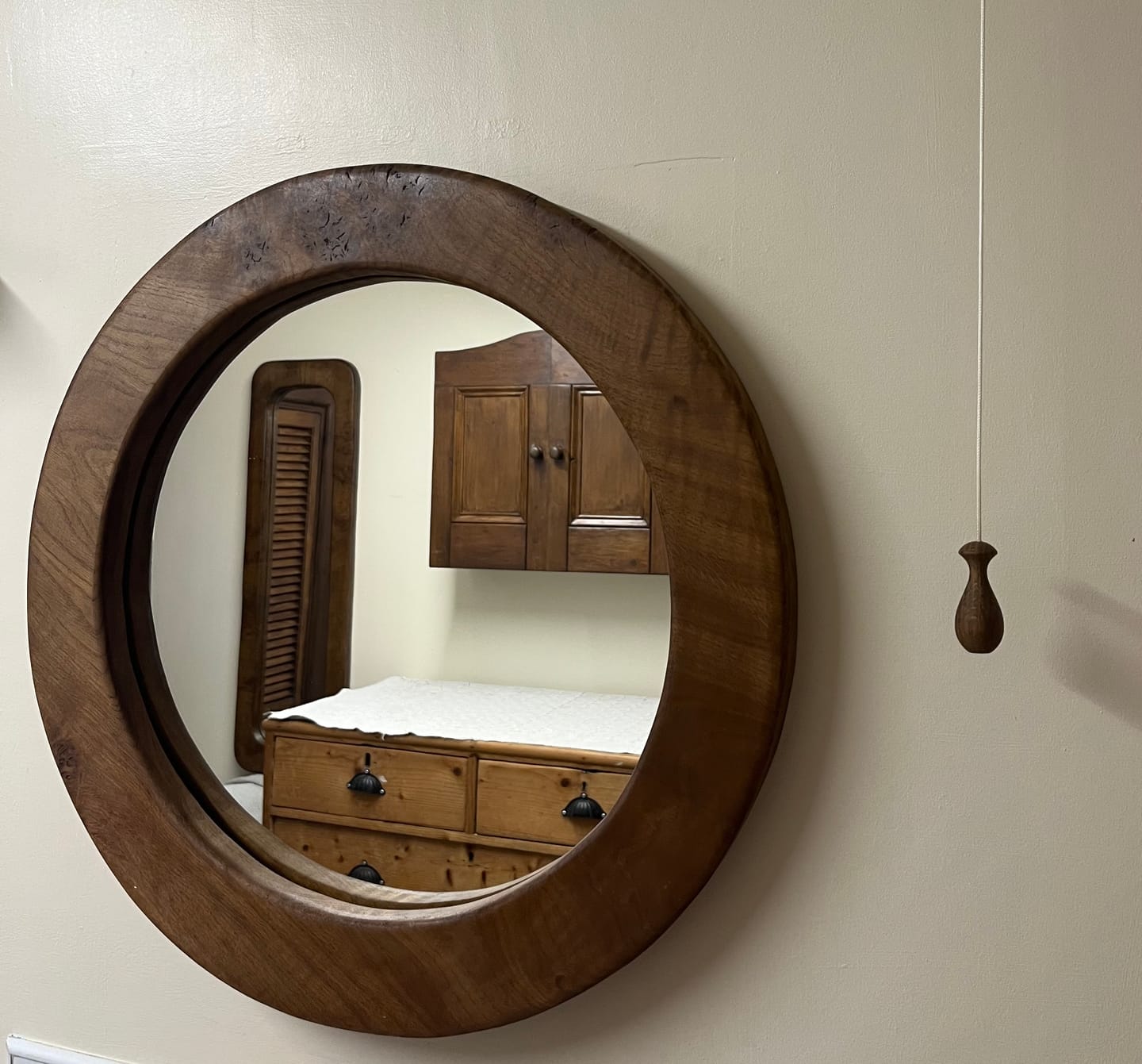 Customer photo review of Oak Light Pull