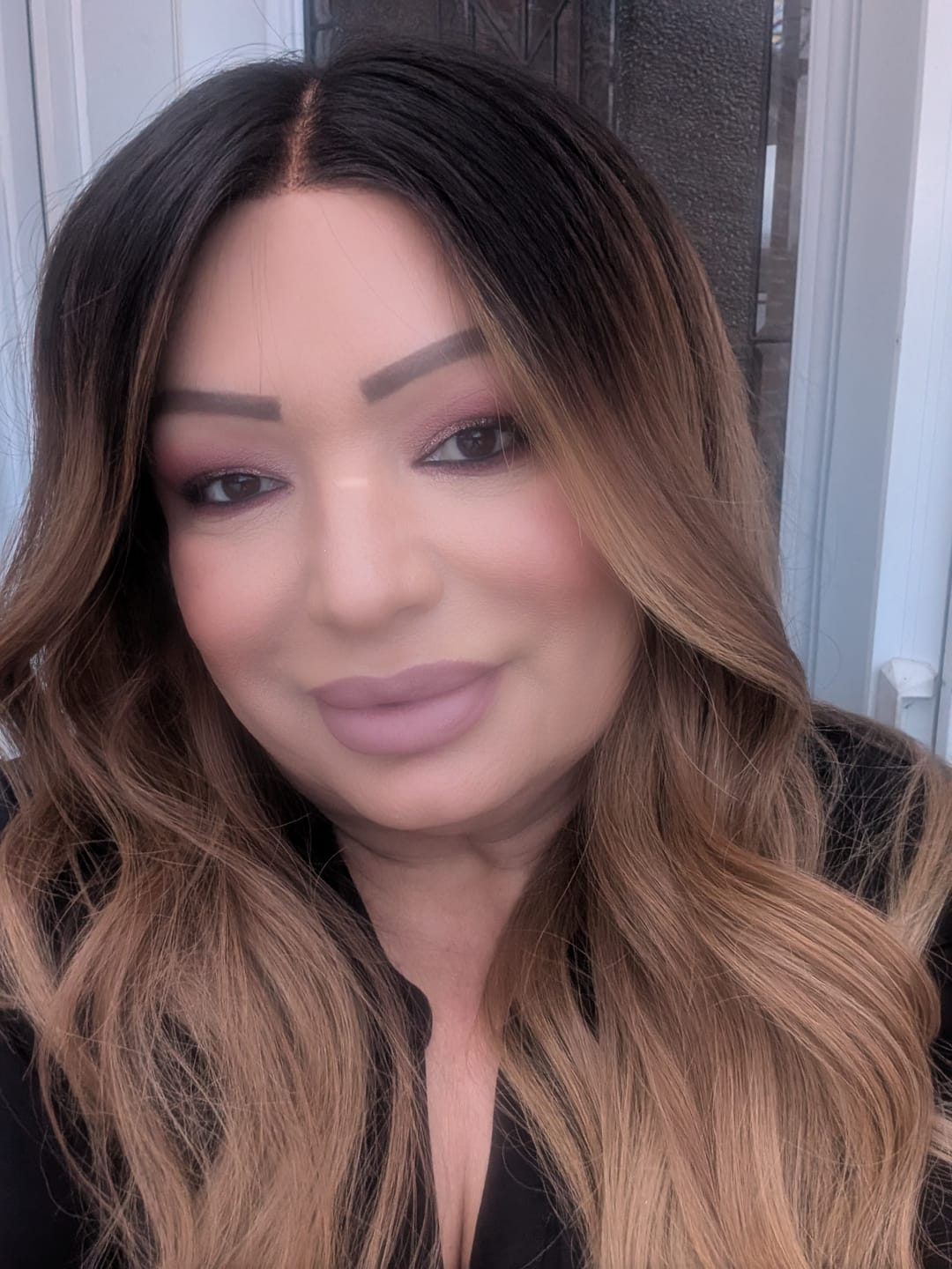Customer photo review of Designer Maya - Velvet - Medium - 13x6 HD  (no ear tape)