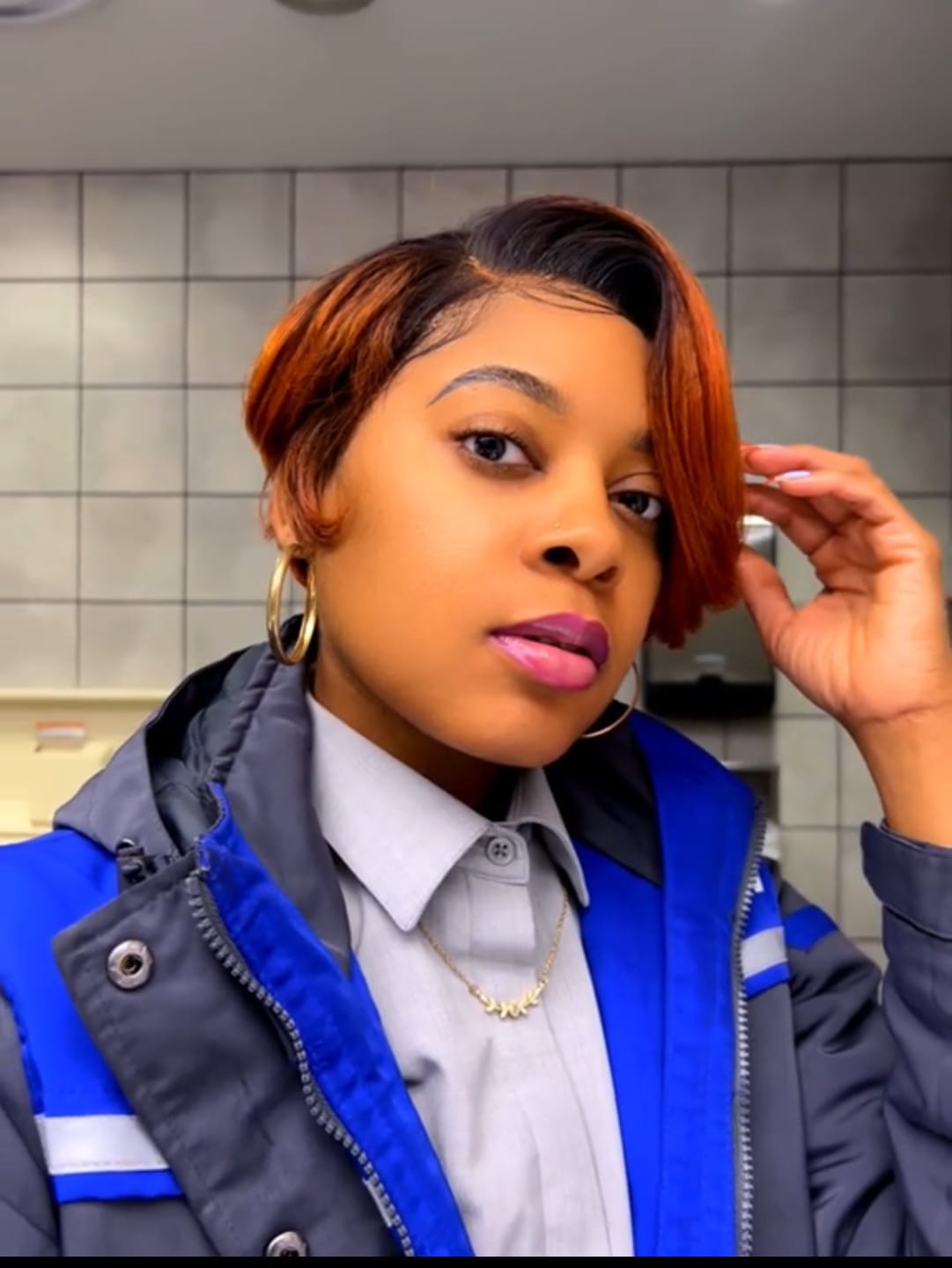 Customer photo review of Outre Perfect Hairline Swoop Series Glueless 13x4 HD Lace Front Wig - SWOOP 12