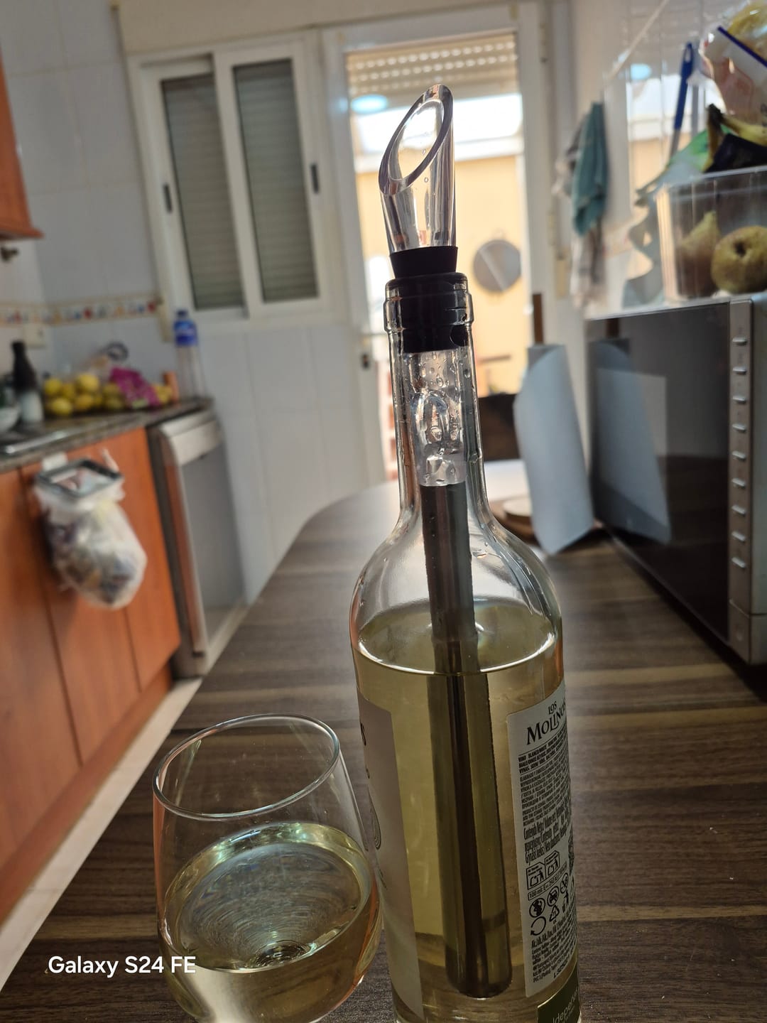Customer photo review of VineChill™ | Enfriador y Aereador de Vino – Temperatura Perfecta Siempre 1+1 GRATIS