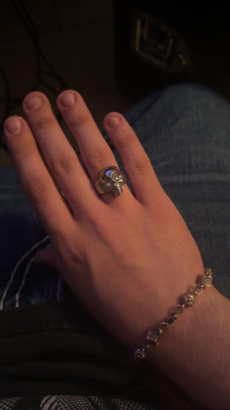 Customer photo review of HALLUCINOGENIC RING