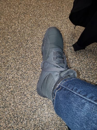 Customer photo review of Caspar Pro - Non-slip & Water-Resistant Winter Barefoot Shoe (Men)