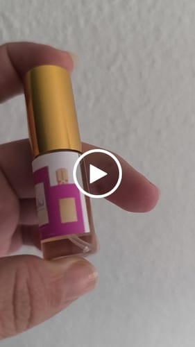 Customer video review of DECANTE AMEERAT AL ARAB SUGAR CROWN ASDAAF - 5ML