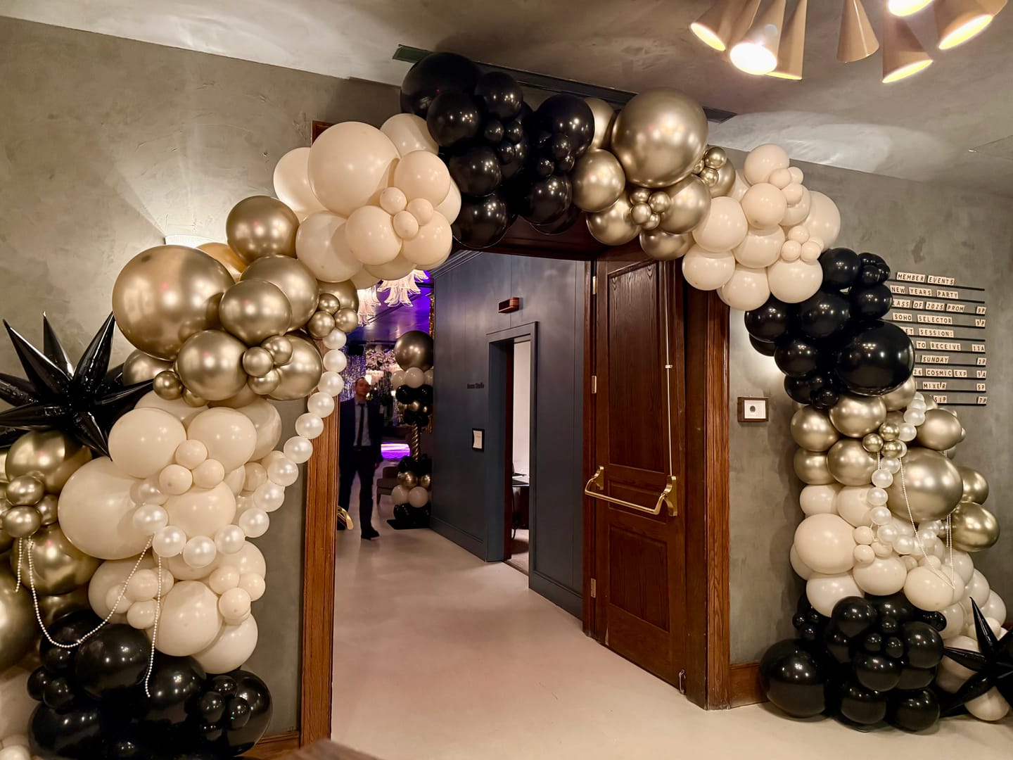 Customer photo review of 10x8 Ft Aluminum Balloon Arch Frame Wedding Arch Stand