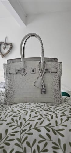 Customer photo review of Layla