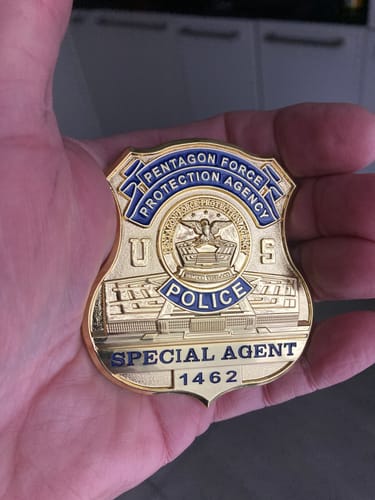 Customer photo review of U.S.Pentagon Force Protection Agency Police Replica Movie Props Badge Customizable