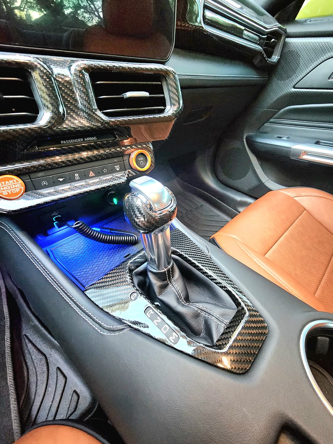 Customer photo review of Mustang 2015-2025 Real Carbon Fiber Automatic Shift Knob Cover