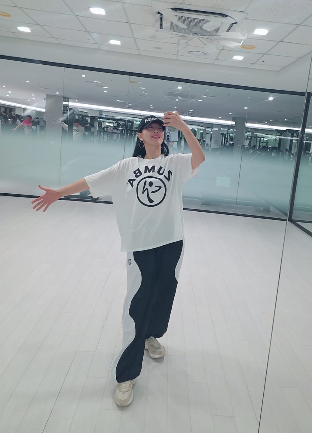 Customer photo review of Zumba Core Dad Hat