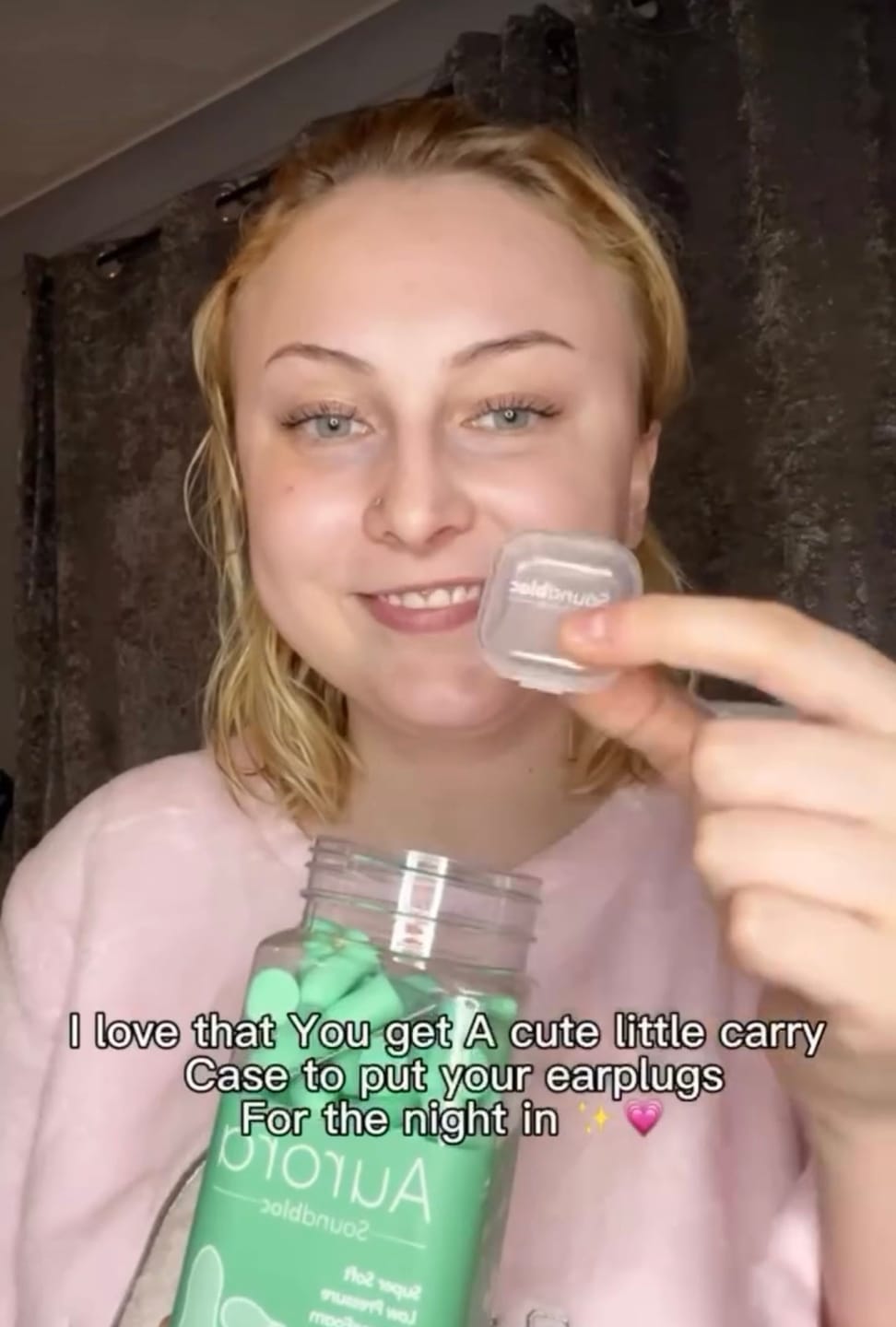 Customer photo review of Aurora Foam Earplugs