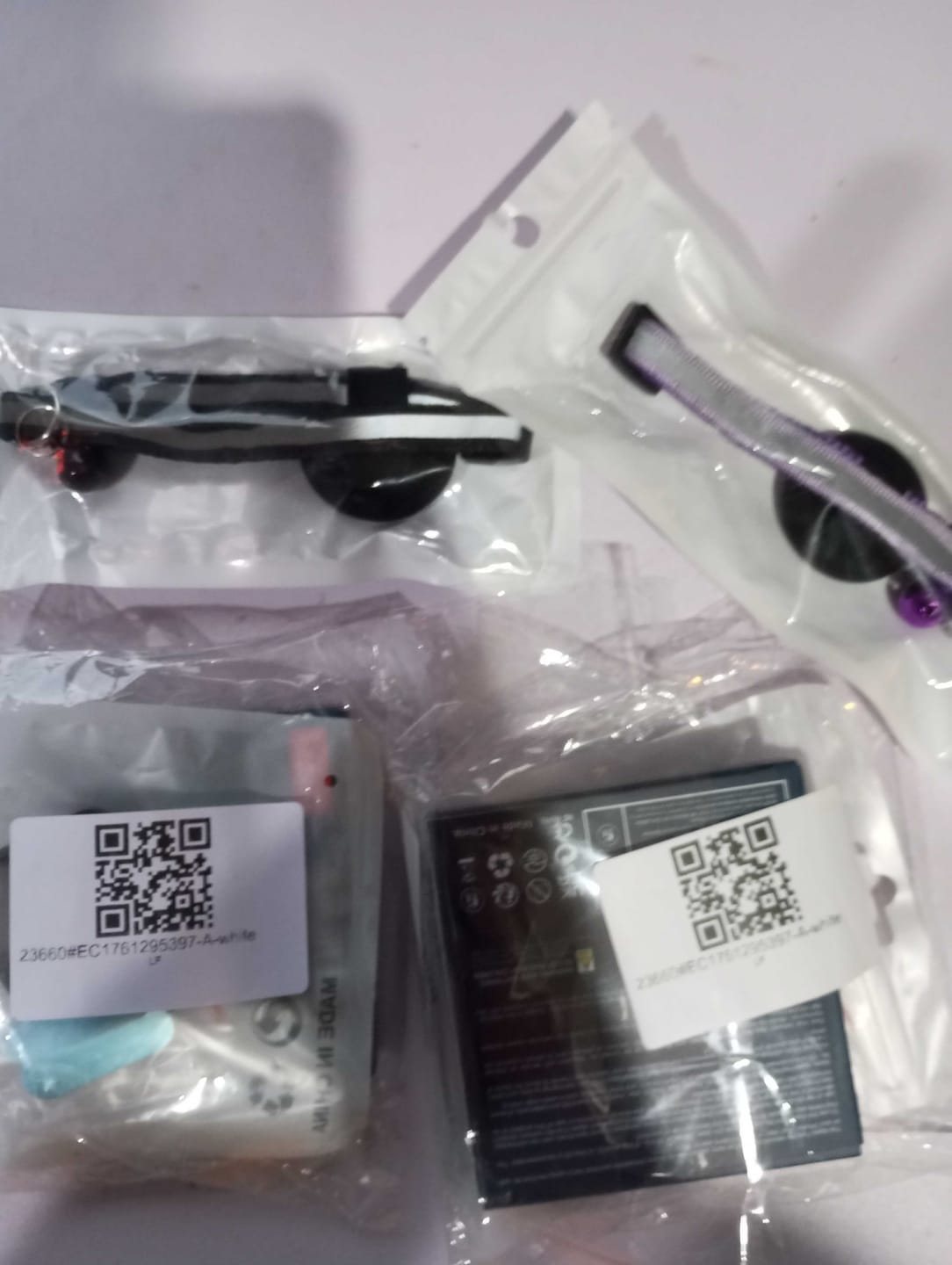 Customer photo review of AirTrackTag Kattpaket