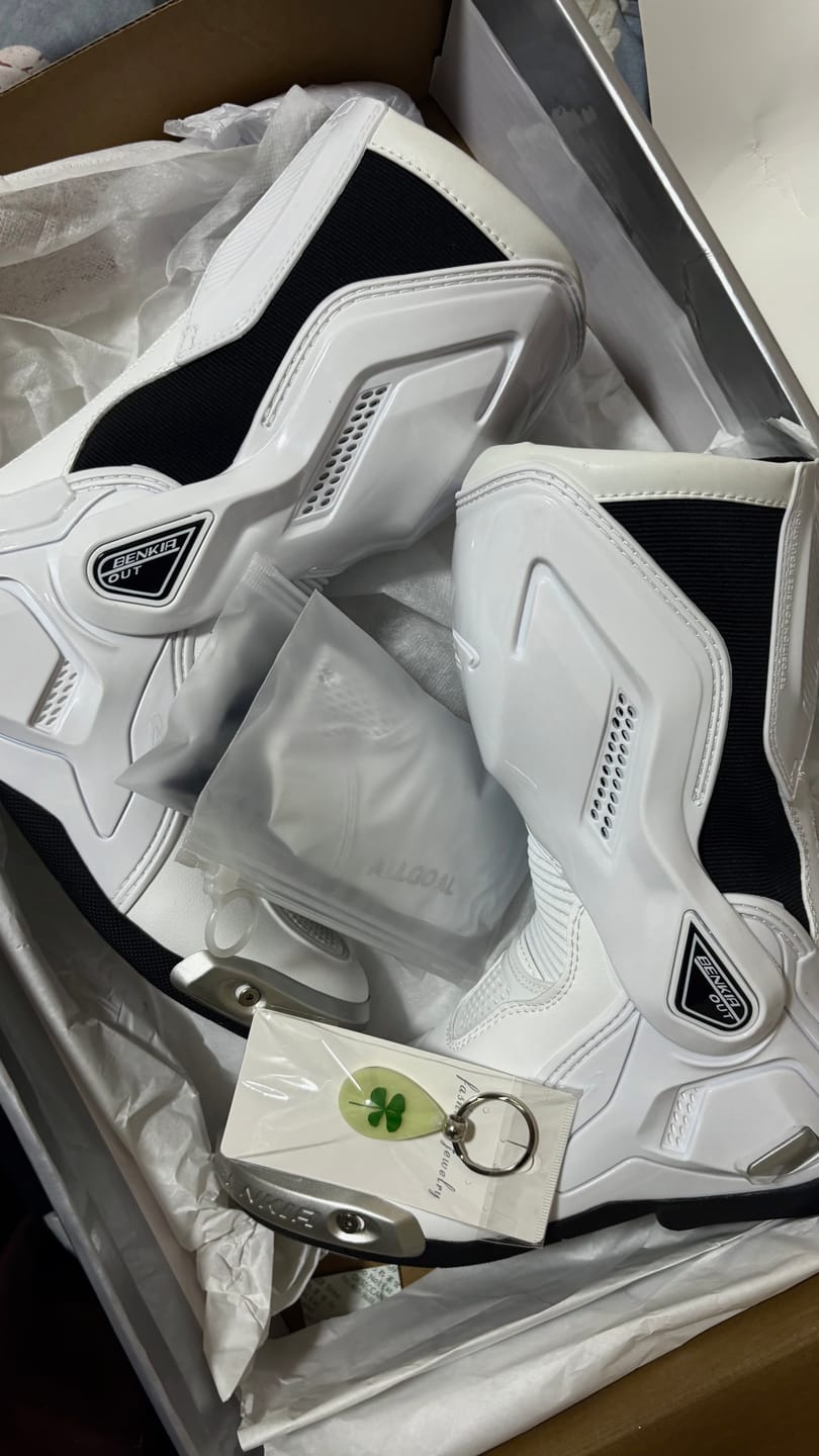 Customer photo review of Motorcycle Riding Boots White