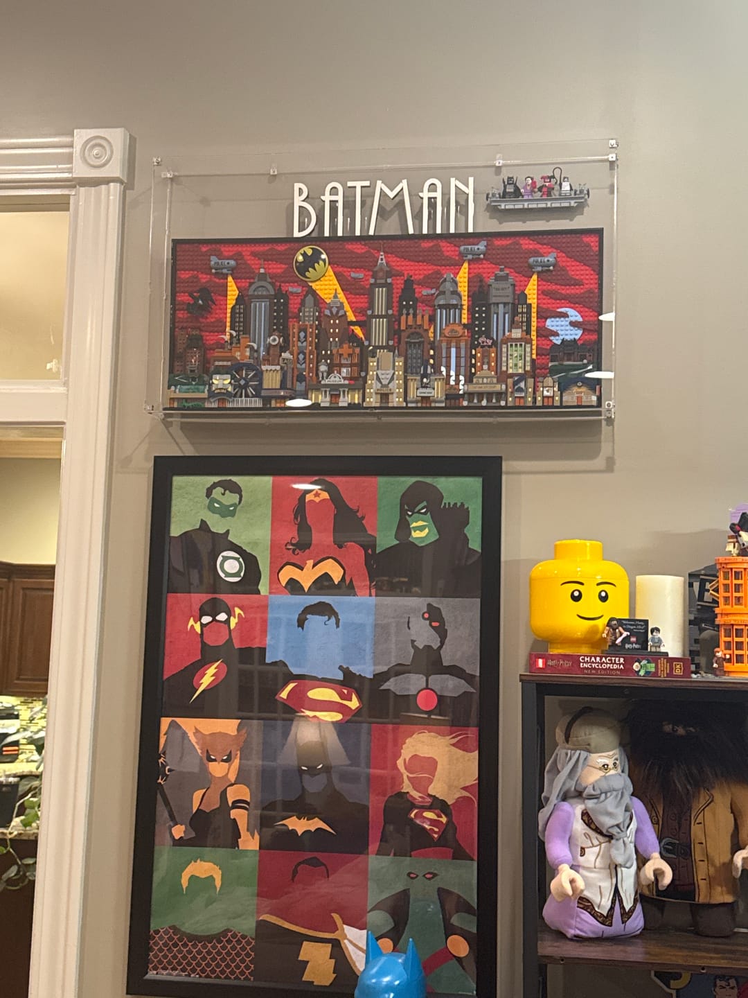 Customer photo review of Wall Mounted Display Case for LEGO® 76271 Batman: The Animated Series Gotham City™