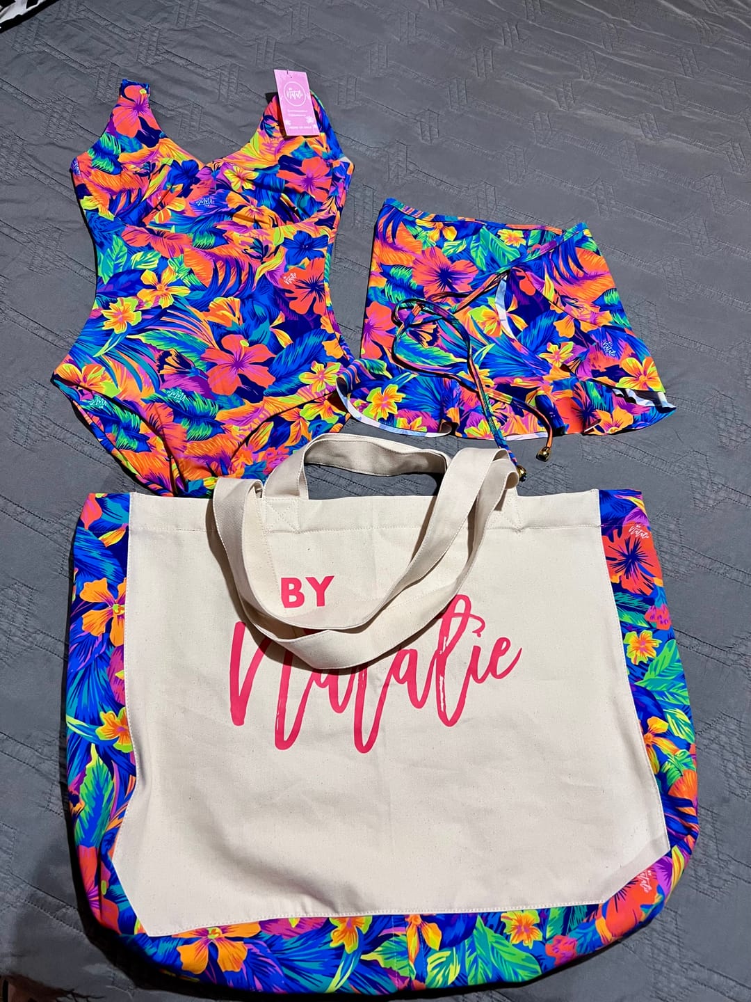 Customer photo review of MONOKINI MODELADOR CRISS CROSS TAHITÍ