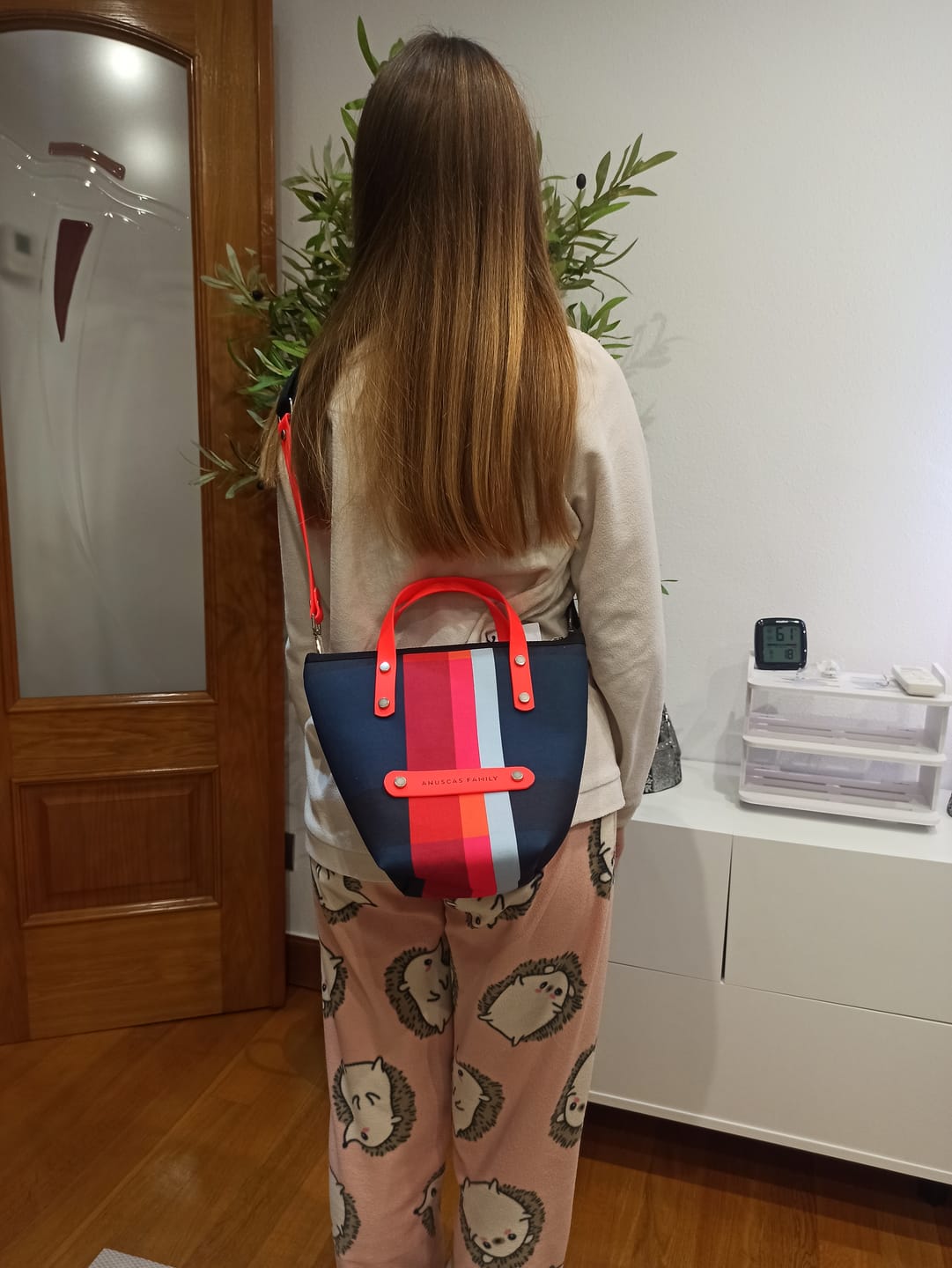 Customer photo review of Bolso Capri