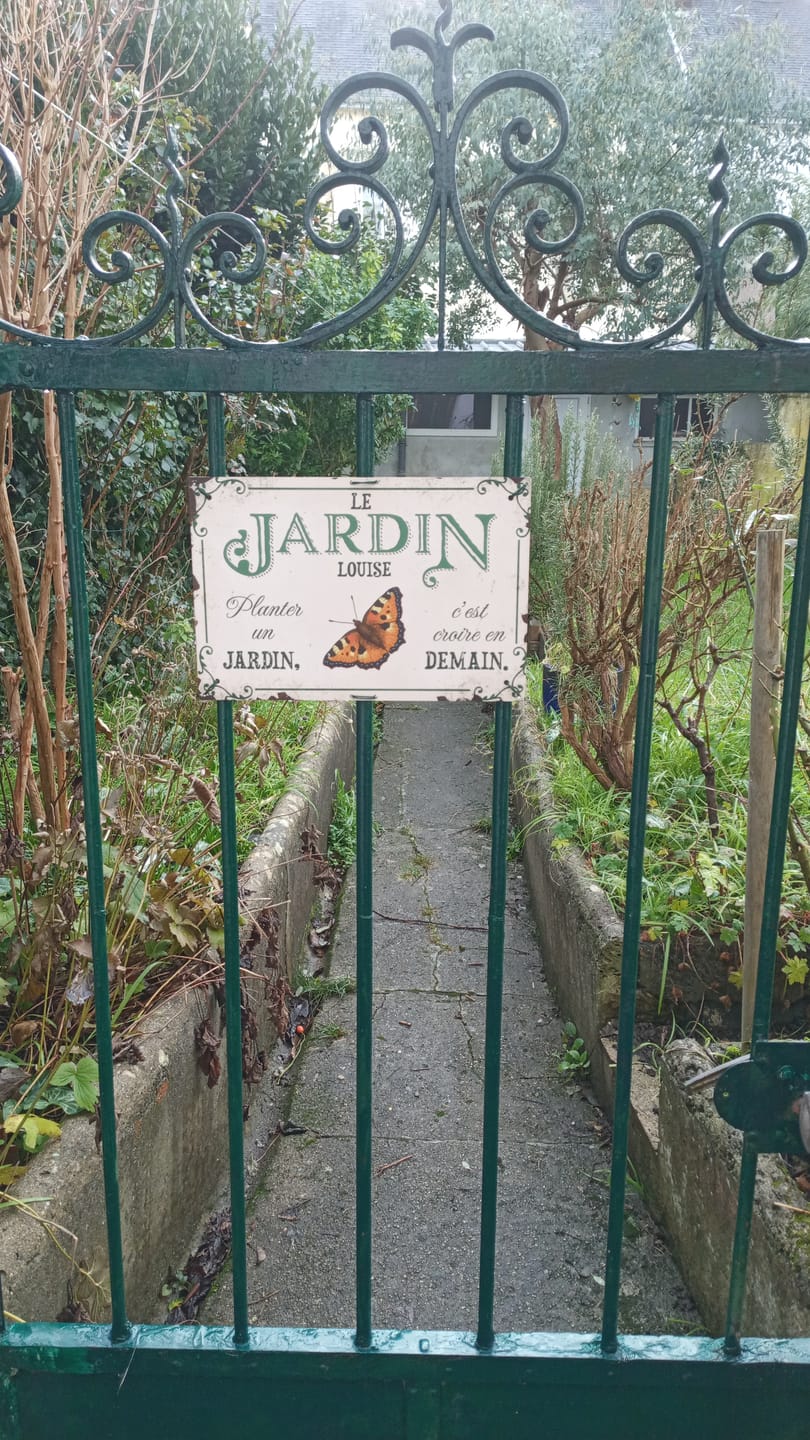 Customer photo review of Jardin | Pancarte Personnalisée