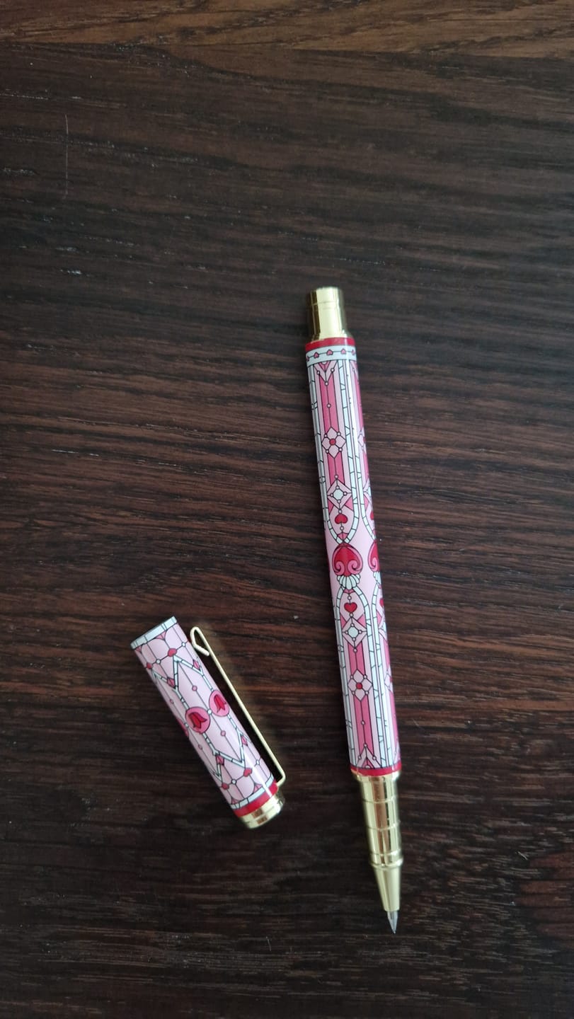 Customer photo review of Bite Me Pen