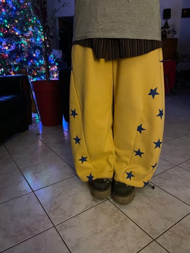 Customer photo review of Omirad Star Paneled Sweatpants