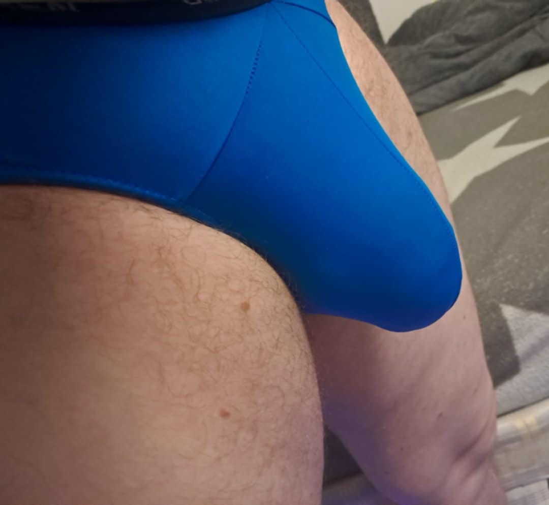 Customer photo review of 4 Pack Men's Ultra-Soft Ice Silk Briefs