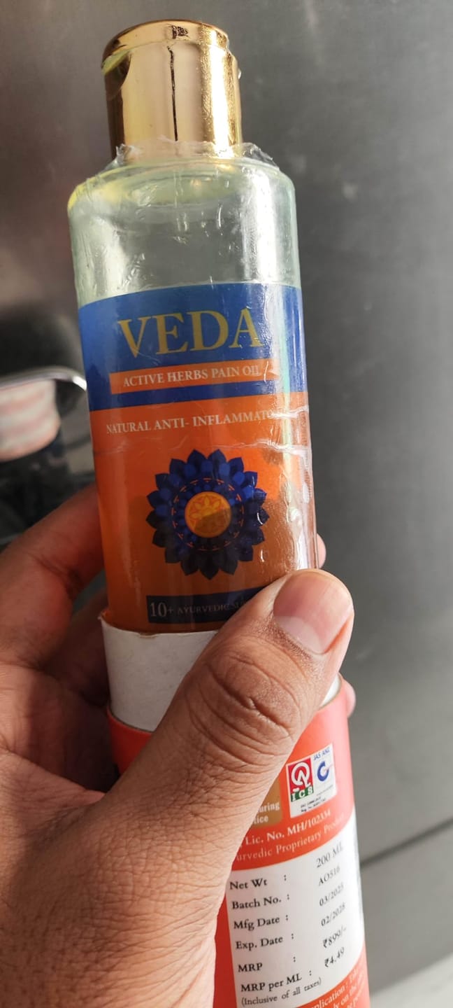 Customer photo review of Veda Active Herbs Pain Oil
