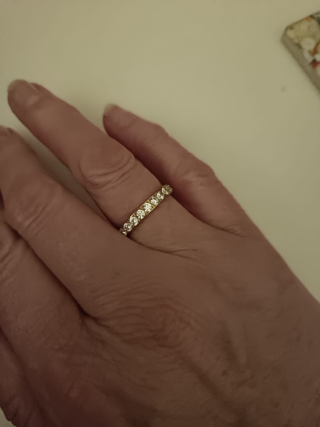 Customer photo review of Gold 3mm Full Glitz Ring