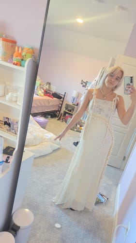 Customer photo review of Jian Xue 见雪 Seeing First Snow New Chinese Style Cotton Empire Dress & Knit Bolero Set