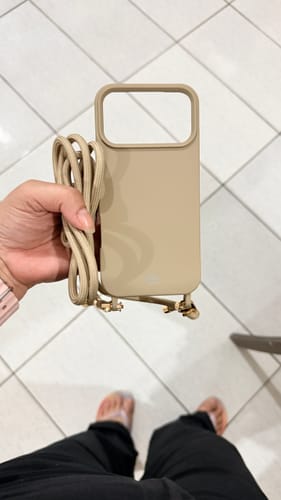 Avaliação com foto de um cliente sobre Nora | Areia DOURADA