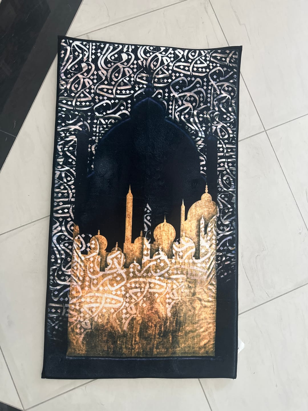 Customer photo review of Dark Arabic Calligraphy  Padded Prayer Mat