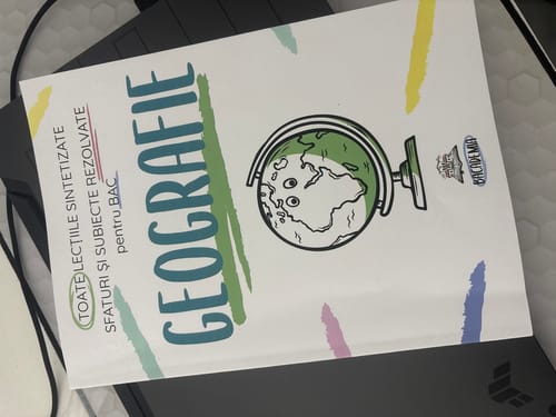 Recenzie cu fotografie de la un client despre Carte Geografie Bacalaureat Bacademia