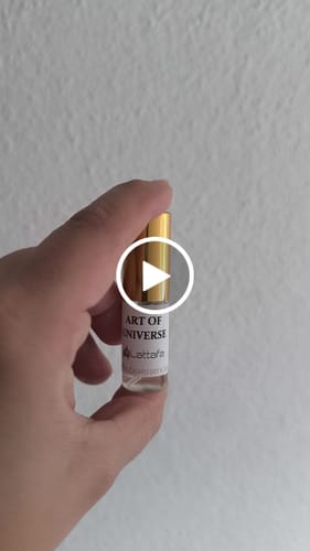 Customer video review of DECANTE ART OF UNIVERSE LATTAFA - 5ML