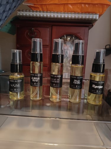 Customer photo review of BLACK OPALITE BODY OIL