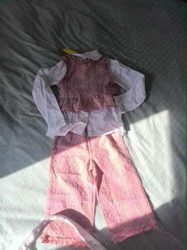 Customer photo review of Flare Top and Loose Pants Set