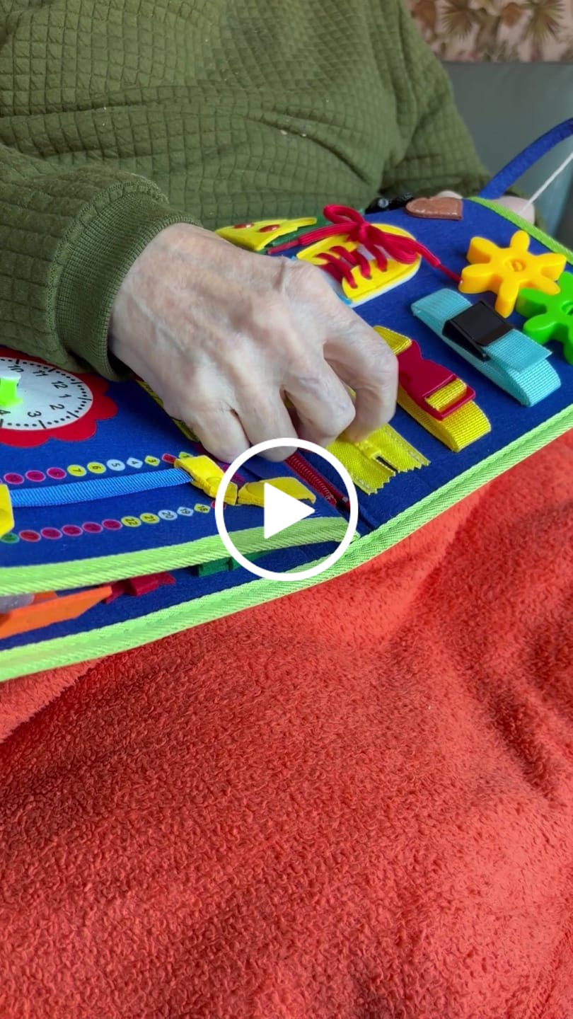Customer video review of BusyNest – Sensory Play Board for Little Learners