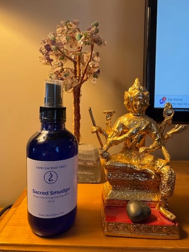 Customer photo review of Sacred Smudge: A Smoke-Free Energy Clearing Spray (4 oz)