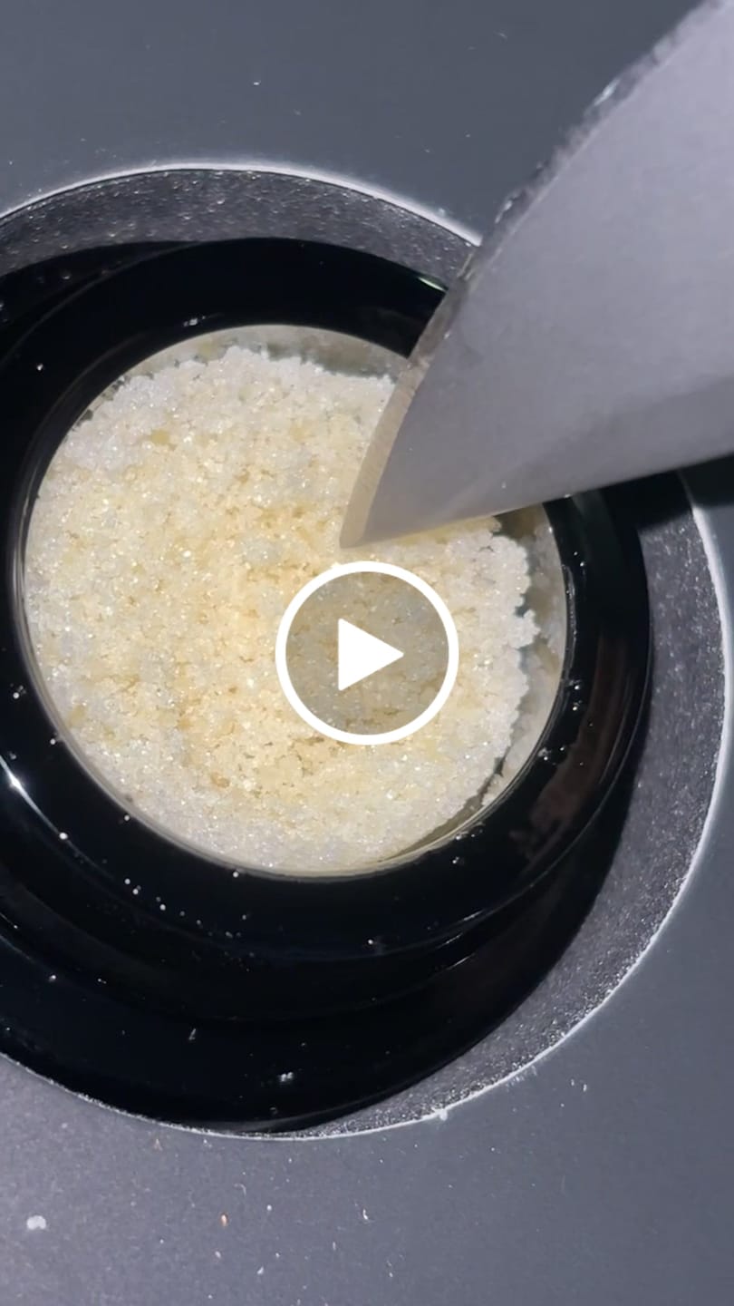 Customer video review of Crush Diamond Glitter Bomb