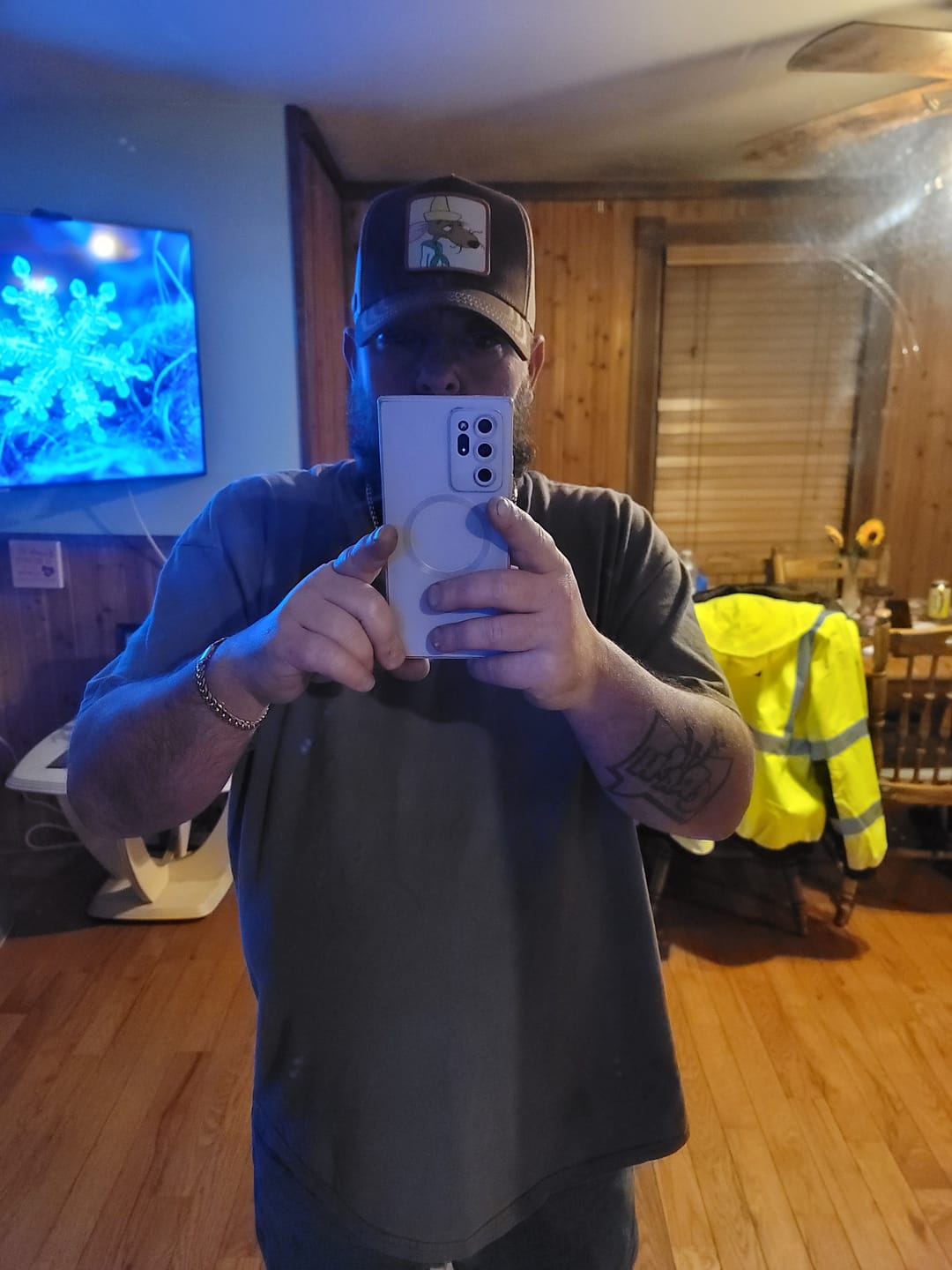 Customer photo review of OVERLORD X Looney Tunes: Slowpoke Rodriguez Trucker Cap