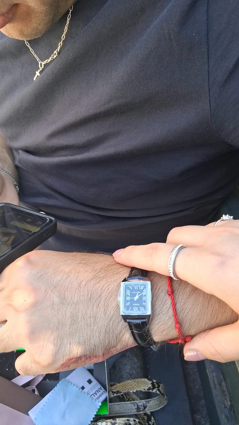 Customer photo review of Reloj Casio Tank Análogo LTP-V007L-1BUDF Cuero Dial Negro